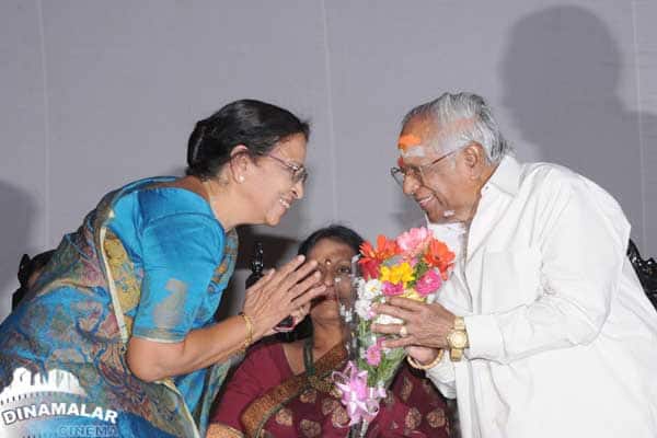 நடிகை மானு பரதநாட்டியம் நிகழ்ச்சி