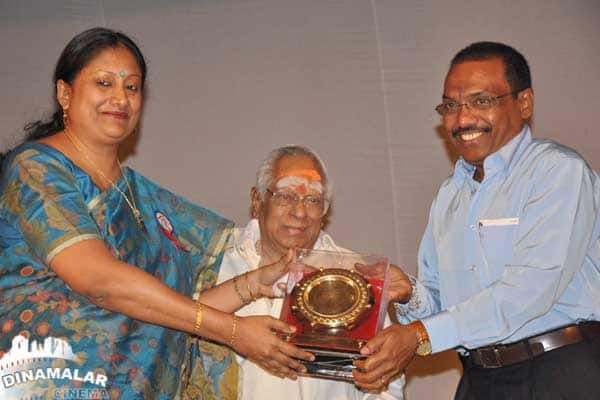 நடிகை மானு பரதநாட்டியம் நிகழ்ச்சி