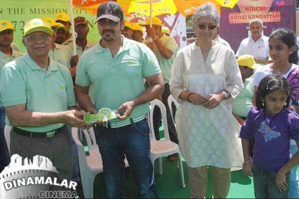சிறுதுளியில் விக்ரம்