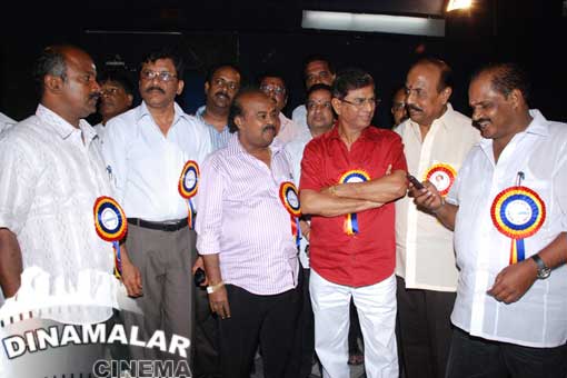 இராம.நாராயணன் வெற்றி கொண்டாட்டம்