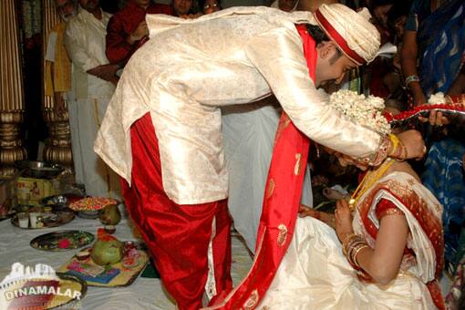 நடிகை மதுமிதா கல்யாண ஆல்பம்