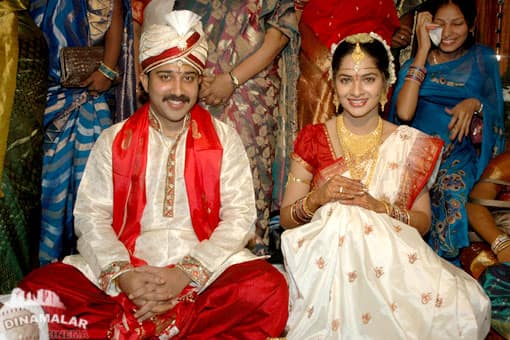 நடிகை மதுமிதா கல்யாண ஆல்பம்