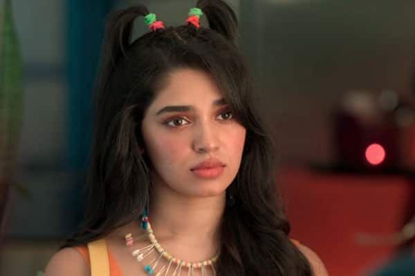 லவ் இன்சூரன்ஸ் கம்பெனி (LIK),Love Insurance Kompany