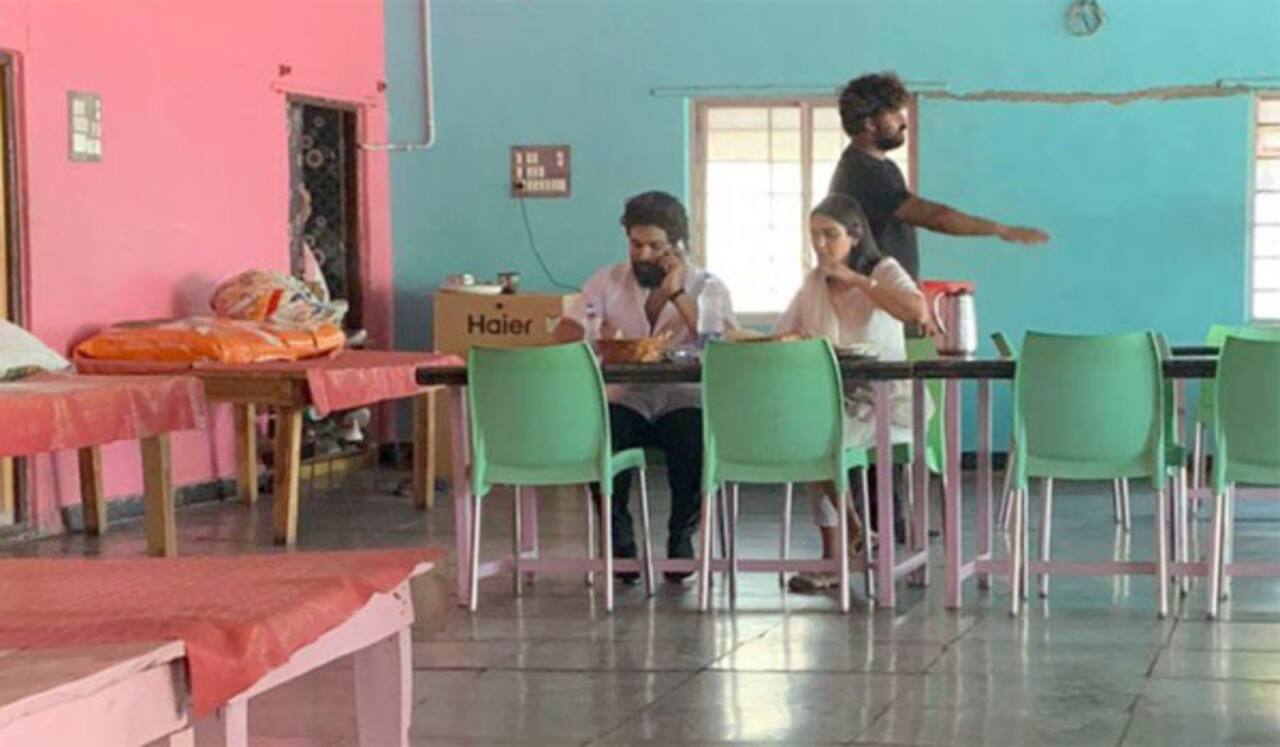 சாதாரண ஹோட்டலில் சாப்பிட்ட அல்லு அர்ஜுன்