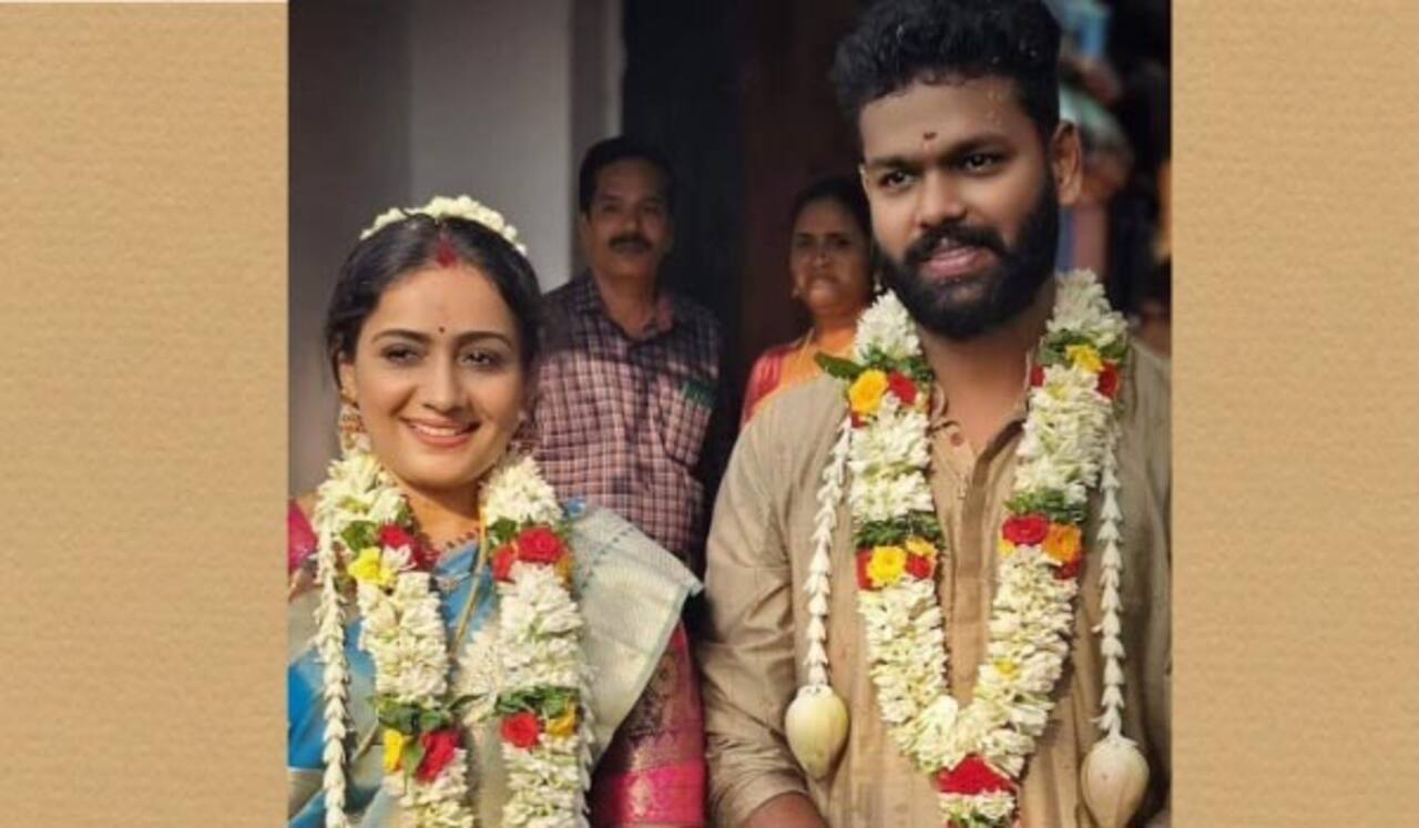 3வது திருமணம் செய்து கொண்ட நடிகை மீரா வாசுதேவன்!