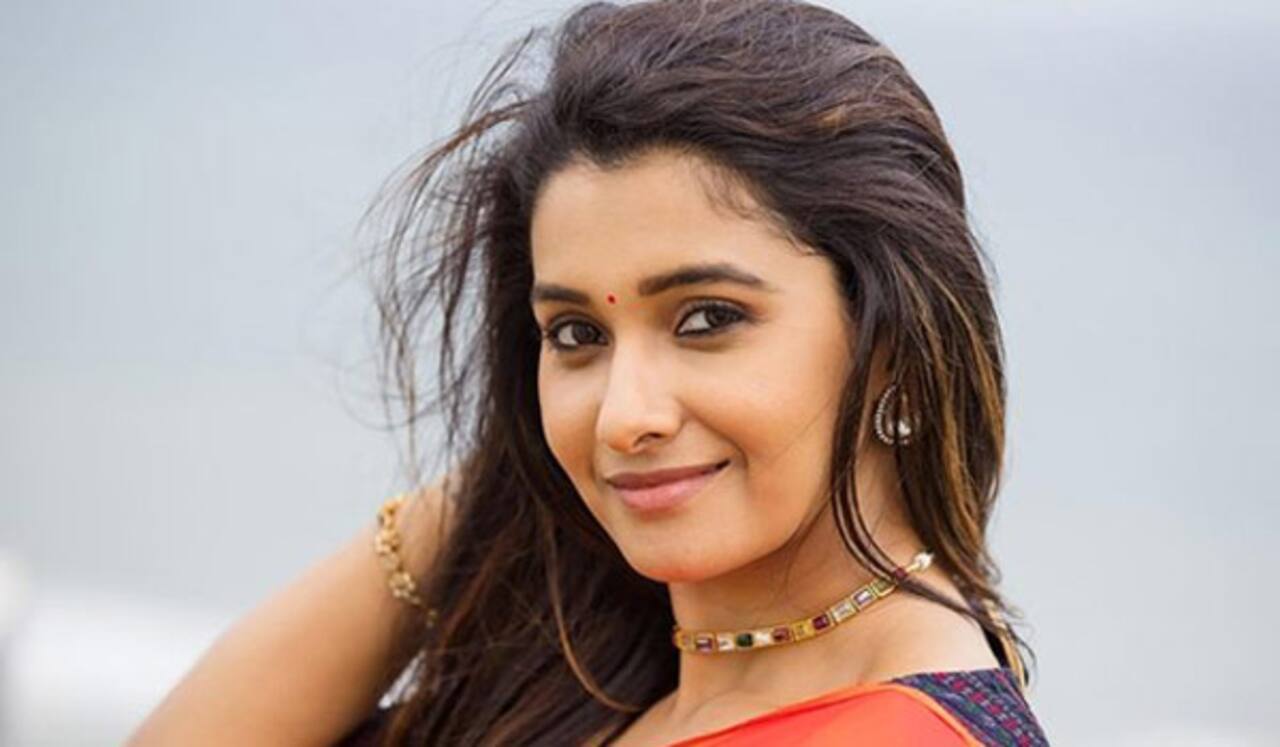 முருகா உனக்கு வந்த அதே சோதனை எனக்கும்  வந்துள்ளது : பிரியா பவானி சங்கர்
