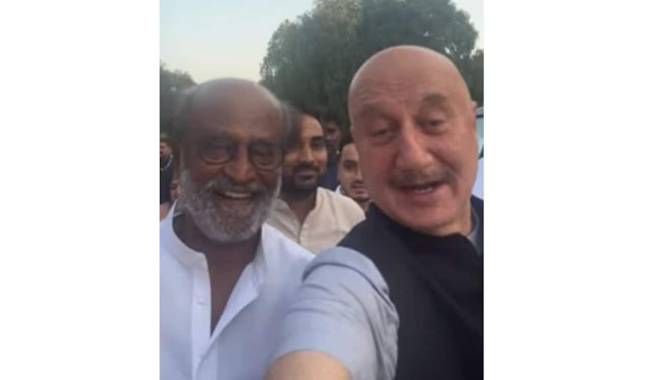 ரஜினிகாந்த் கடவுள் கொடுத்த வரம் : புகழ்ந்த அனுபம் கெர்