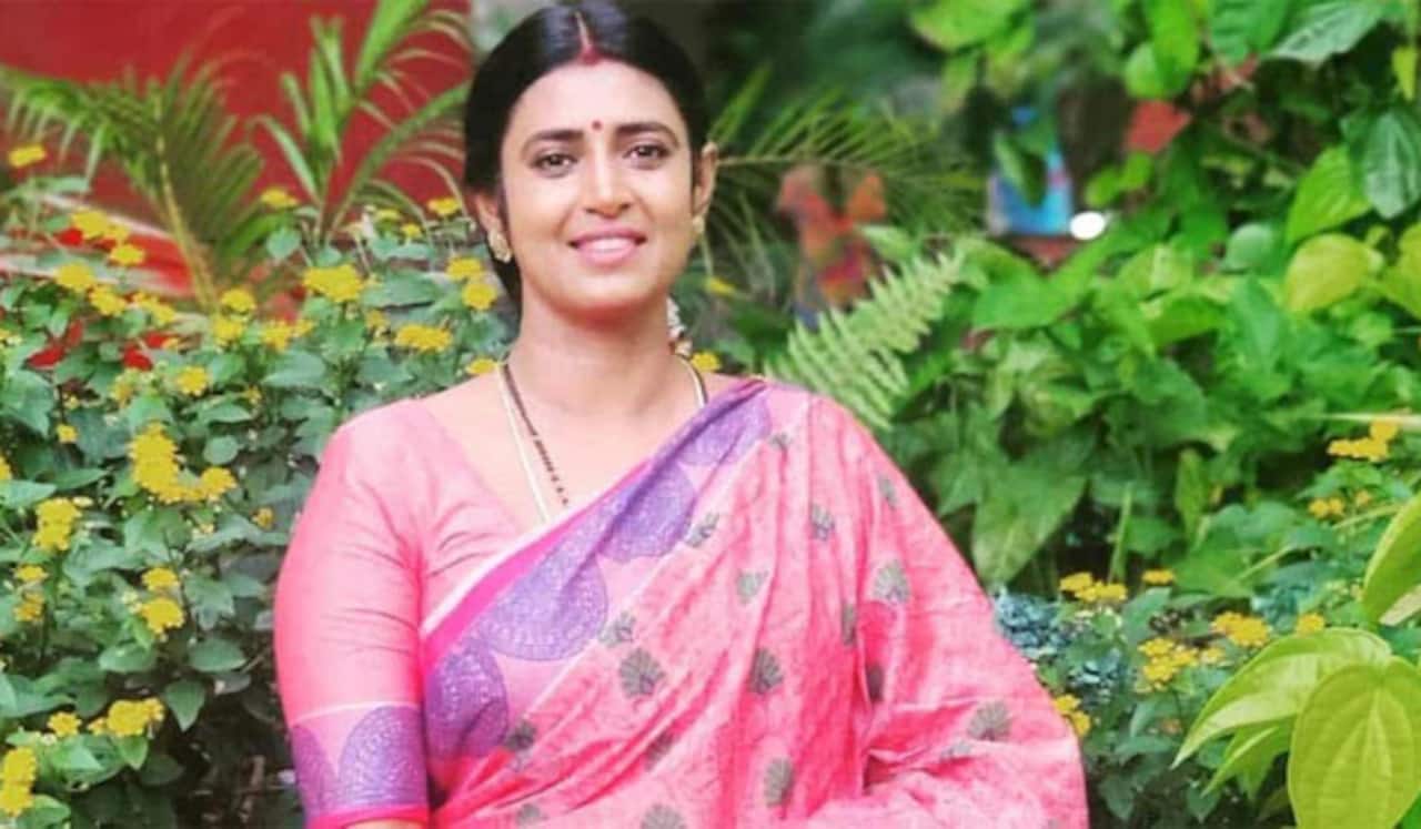 விஜய் அரசியலுக்கு செல்வதால் சினிமாவுக்கு எந்த பாதிப்பும் இல்லை : கஸ்தூரி
