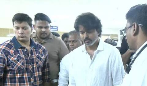 கள்ளக்குறிச்சி சென்ற விஜய் : பாதிக்கப்பட்டவர்களுக்கு ஆறுதல்