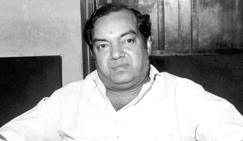 திரையிசையில் தமிழ் வளர்த்த சிறுகூடல்பட்டி சித்தர் கவியரசர் கண்ணதாசன்