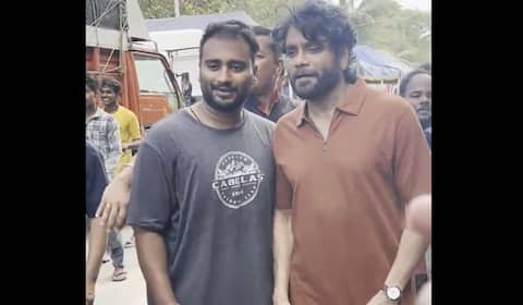 ரசிகர்களுடன் செல்பி எடுத்து சமாளித்த நாகார்ஜூனா