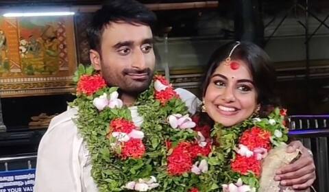 குருவாயூர் கோவிலில் இனிதே நடந்த மீரா நந்தன் திருமணம்