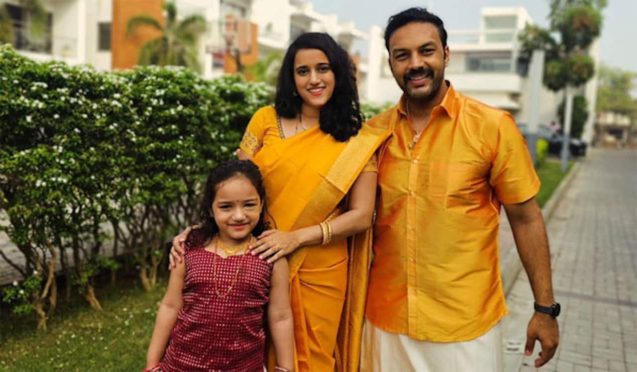 என் மகளுக்கு ஒரு பிரச்னையும் இல்லை: வதந்திகளுக்கு அமீத் பார்கவ் முற்றுப்புள்ளி