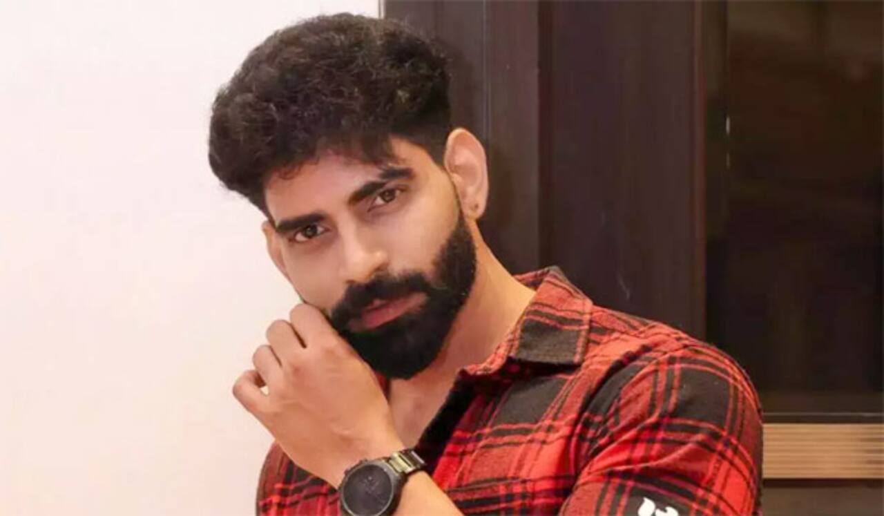 ஒரு பைசா தரல : தயாரிப்பாளர் மீது பாலாஜி முருகதாஸ் காட்டம்