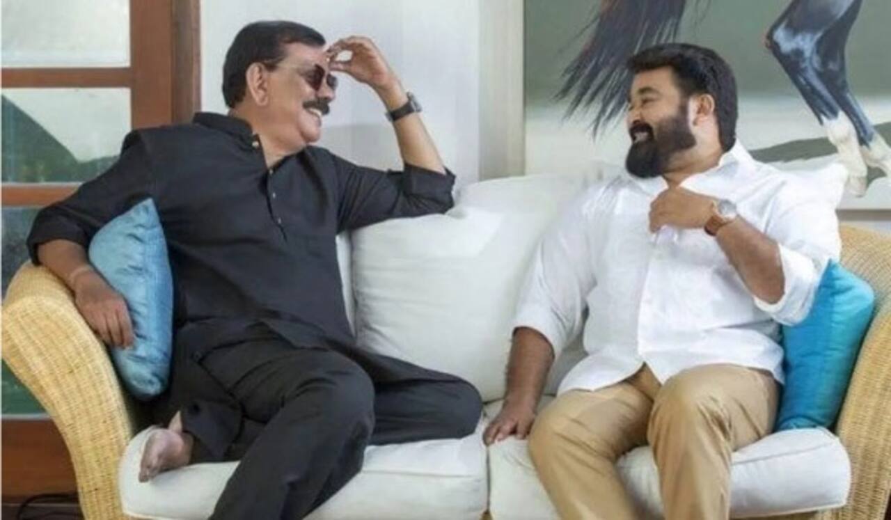 எப்போது அழைத்தாலும் ரெடி : பிரியதர்ஷனுக்கு மோகன்லால் கிரீன்  சிக்னல்