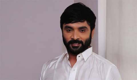 சின்னதிரையில் சீரியலில் சினேகன்
