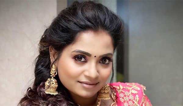 தவறான தகவலை பரப்பாதீங்க : ஹாசினி வேண்டுகோள்