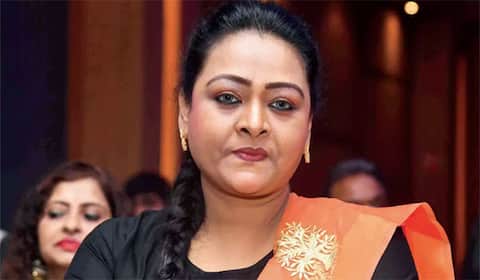 நடிகைகள் இடம் கொடுப்பதும் பாலியல் தவறுகளுக்கு காரணம் : ஷகிலா சொல்கிறார்