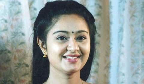 ‛அந்த முயற்சியில் ஈடுபட்ட 28 பேர்: கேரள நடிகை சர்மிளா புது குண்டு
