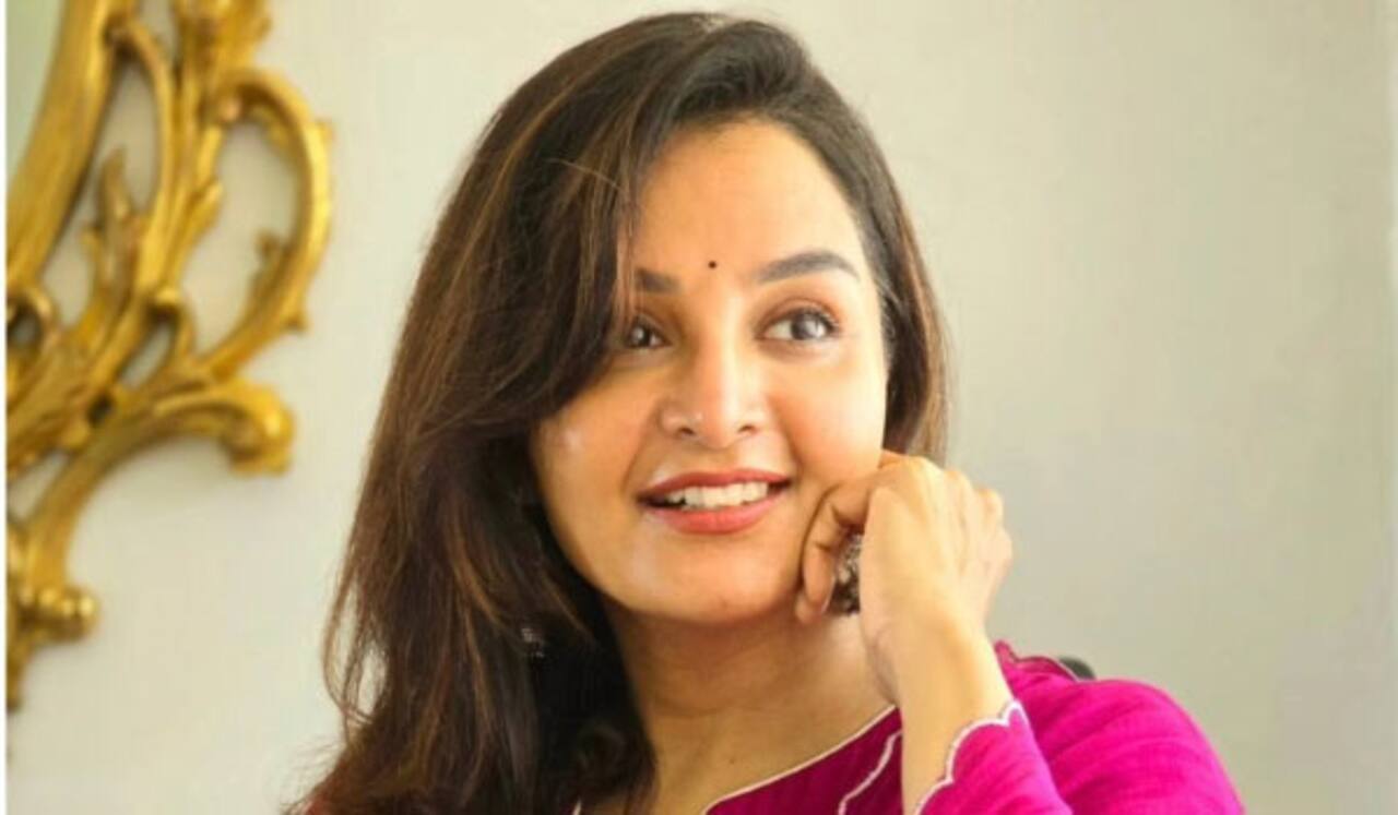 கருமேகங்கள் விலகட்டும் ; ஹேமா கமிஷன் குறித்து மனம் திறந்த மஞ்சு வாரியர்