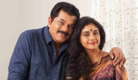 ஆஸ்திரேலியாவில் நிரந்தர குடியுரிமை பெற்ற முகேஷின் 2வது மனைவி