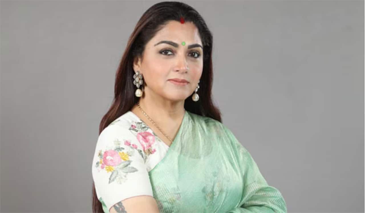 மனைவியை விட்டுச் செல்பவன் நல்ல மனிதன் அல்ல - குஷ்பு பதிவு வைரல்