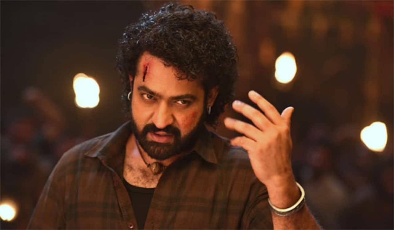 தேவரா - தனித்து முதல் வசூல் சாதனையை படைத்த ஜுனியர் என்டிஆர்