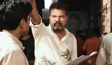 இந்தியன் 2வில் இழந்ததை கேம் சேஞ்சர் படத்தில் மீட்கும் ஷங்கர்