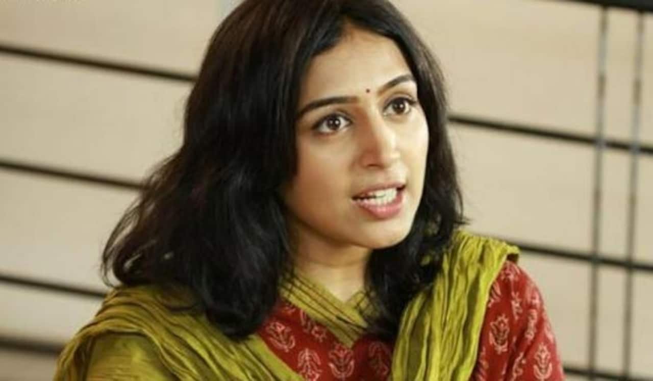 இயக்குனர் தான் என்னை அறைந்தார்.. ஆனால் பிளேட்டை மாற்றி விட்டார்கள் - பத்மபிரியா வேதனை