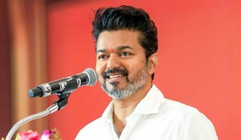 சர்ச்சை எதிரொலி! ஆயுத பூஜைக்கு வாழ்த்து சொன்ன விஜய்!