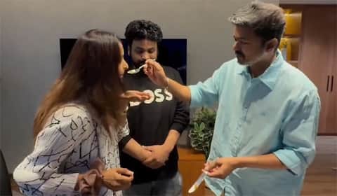 தி கோட் 100 கோடி வசூல் : கேக் வெட்டி கொண்டாடிய விஜய்