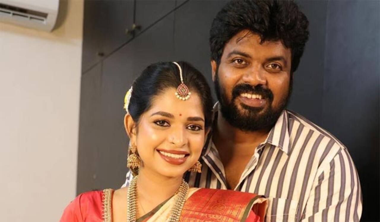 மனைவியின் கர்ப்பத்தை மகிழ்ச்சியாக அறிவித்த கார்த்தி!