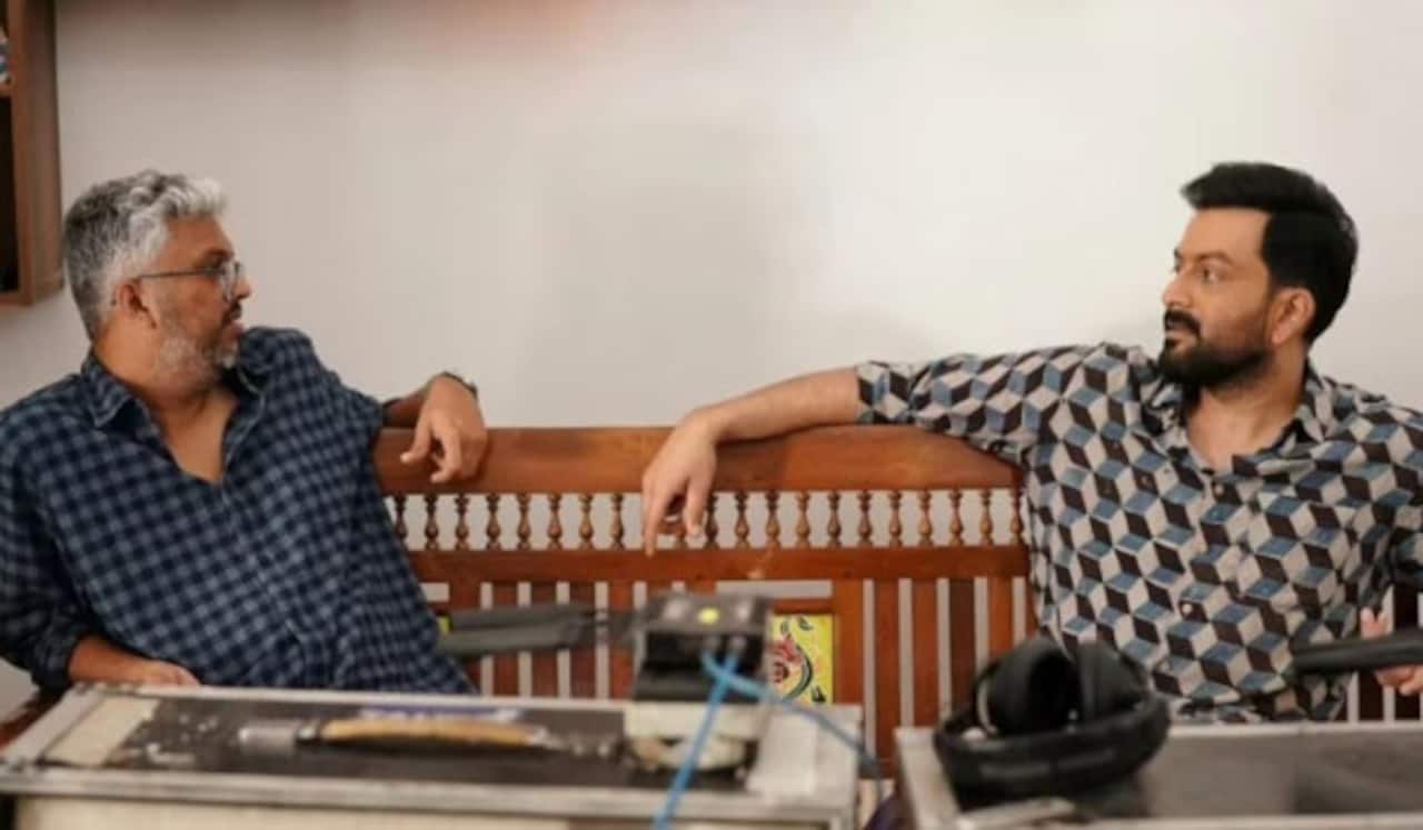 குருவாயூர் அம்பல நடையில் இயக்குனருடன் மீண்டும் கைகோர்த்த  பிரித்விராஜ்