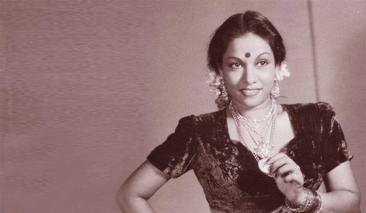 பிளாஷ்பேக்: தமிழ் சினிமாவின் முதல் கவர்ச்சி நடிகை
