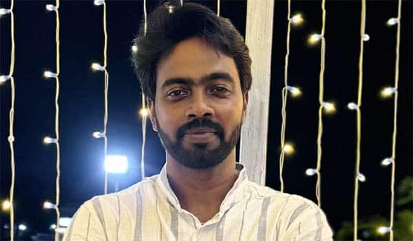 ஜமாவில் ஜமாய்த்த பாரி இளவழகன்
