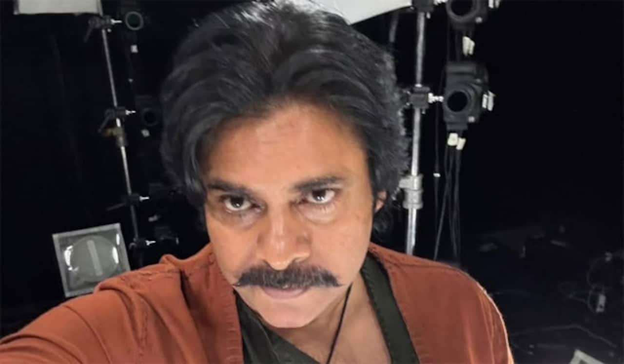 படப்பிடிப்பிலிருந்து பவன் கல்யாண் செல்பி