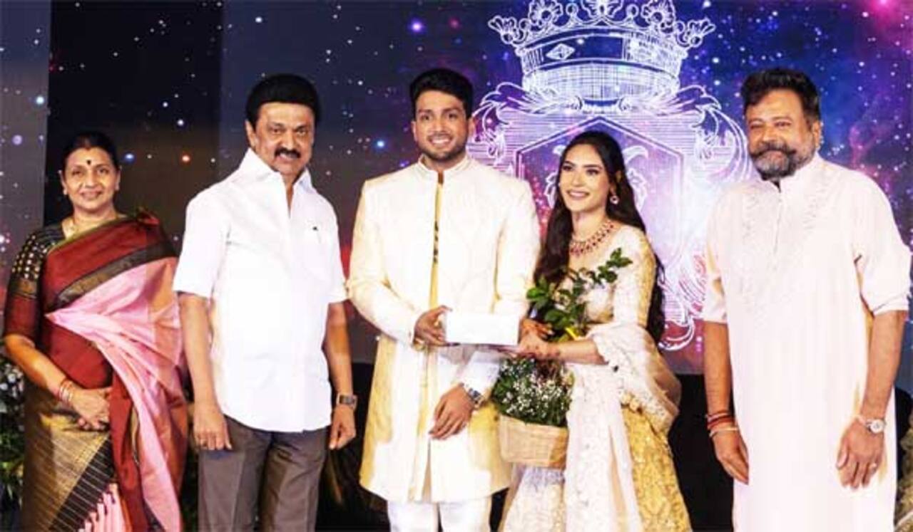 காளிதாஸ் ஜெயராமிற்கு முதல்வர் நேரில் வாழ்த்து