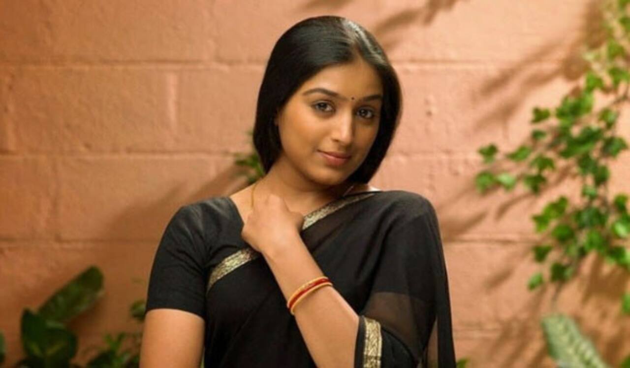 நான் அரசியலுக்கு வருவேனா ? நடிகை பத்மபிரியா சூசக தகவல்