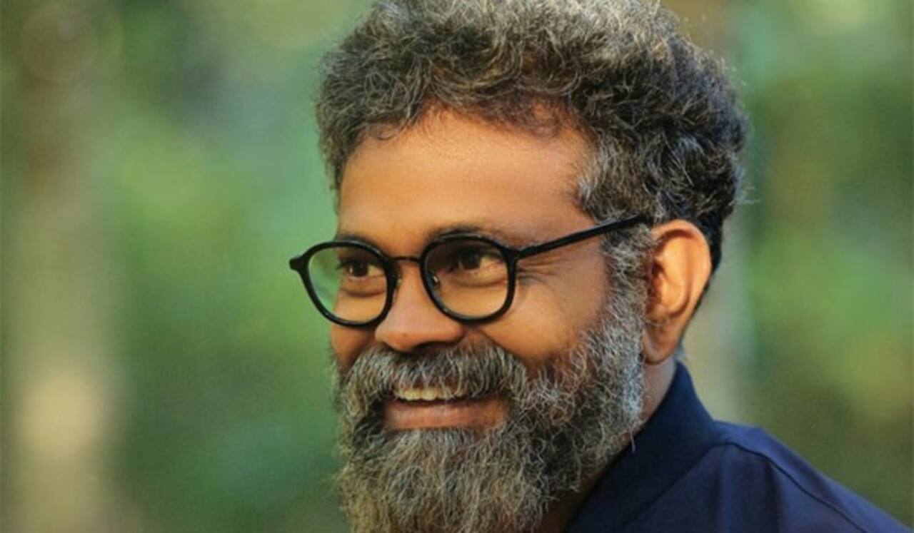 புஷ்பா இயக்குனர் வீட்டில் வருமான வரி சோதனை