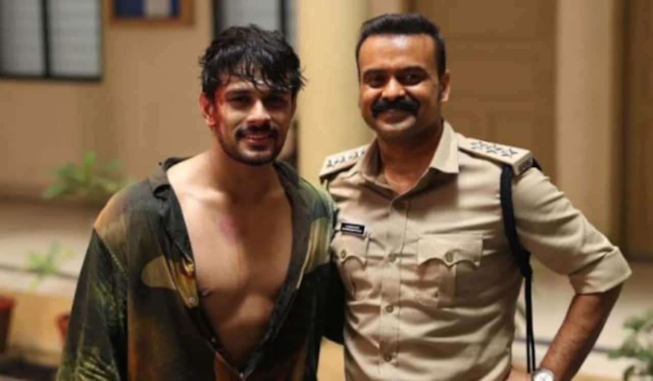 ஜூனியர் குஞ்சாக்கோ போபனாக நடித்தவர் அவருக்கே வில்லனாக மாறிய அதிசயம்