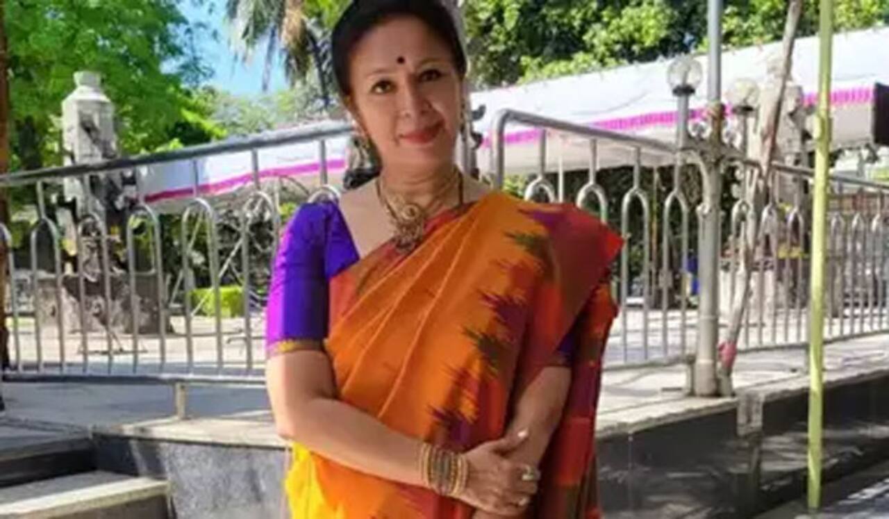 திருப்பதி கோவிலில் சிறப்பு தரிசனம்: நடிகை ரூபினியிடம் ஒன்றரை லட்சம் மோசடி!
