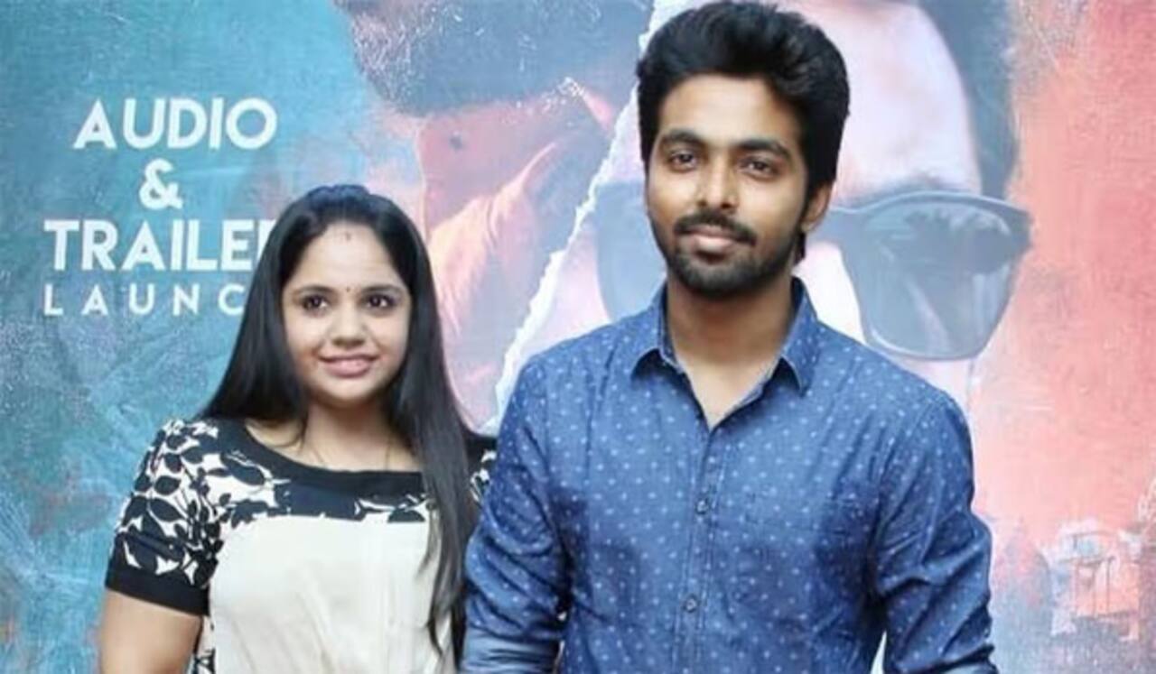 விவாகரத்து கோரி ஜிவி பிரகாஷ், சைந்தவி மனு தாக்கல் : ஒரே காரில் வந்து சென்றனர்