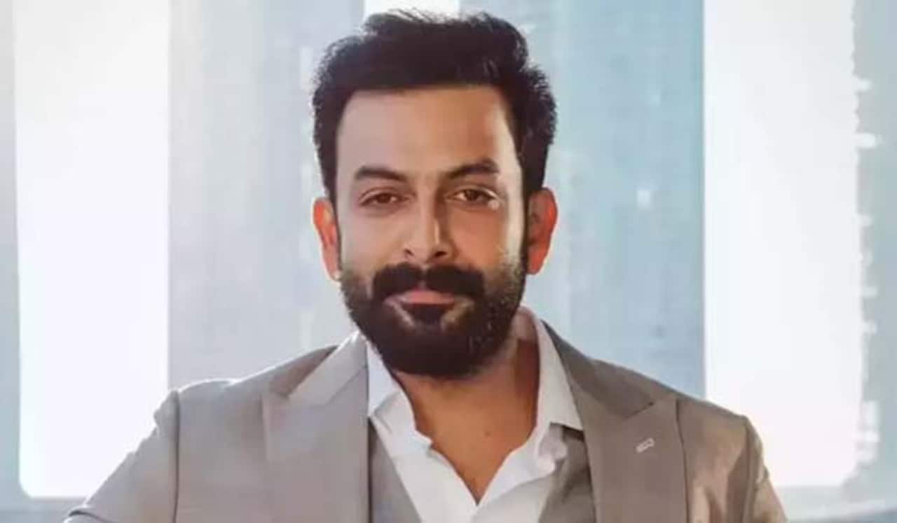 பிருத்விராஜிற்கு வருமான வரித்துறை நோட்டீஸ்