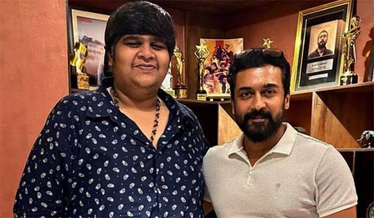 ரெட்ரோவில் 90களின் காதல் கதை : கார்த்திக் சுப்பராஜ் தகவல்