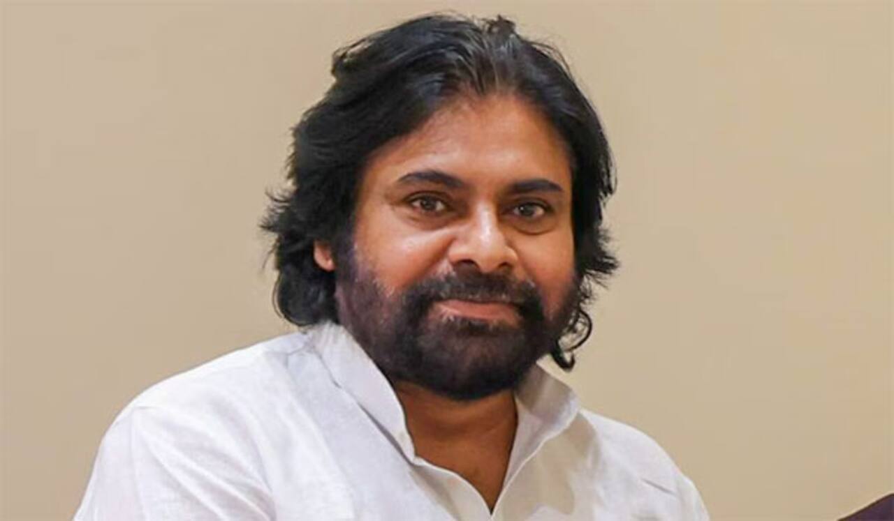 சிகிச்சை முடிந்து வீடு திரும்பிய பவன் கல்யாண் மகன்