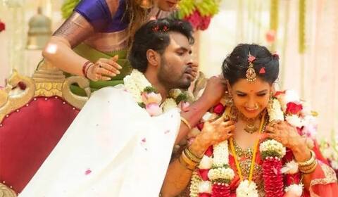 இன்று திருமணம் செய்து கொண்ட பிக்பாஸ் காதல் ஜோடி அமீர்- பாவனி !