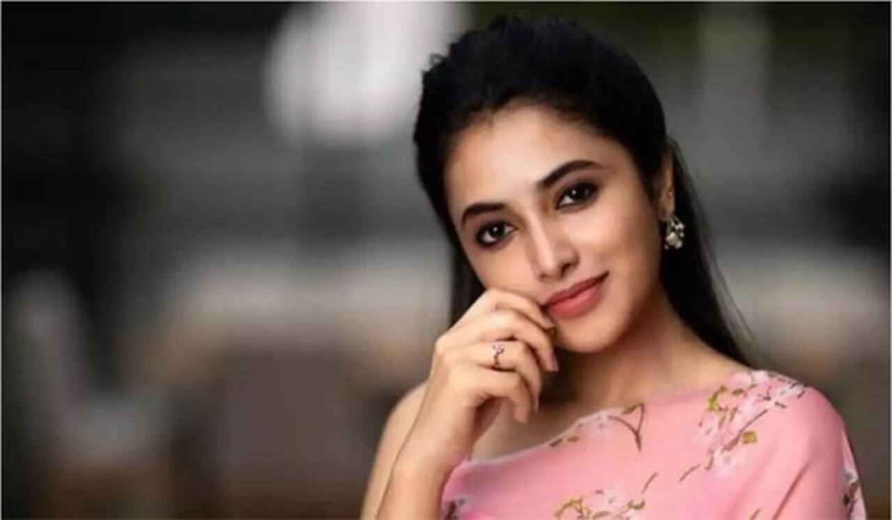 வெப் தொடரில் முதன்மை கதாபாத்திரத்தில் பிரியங்கா மோகன்!