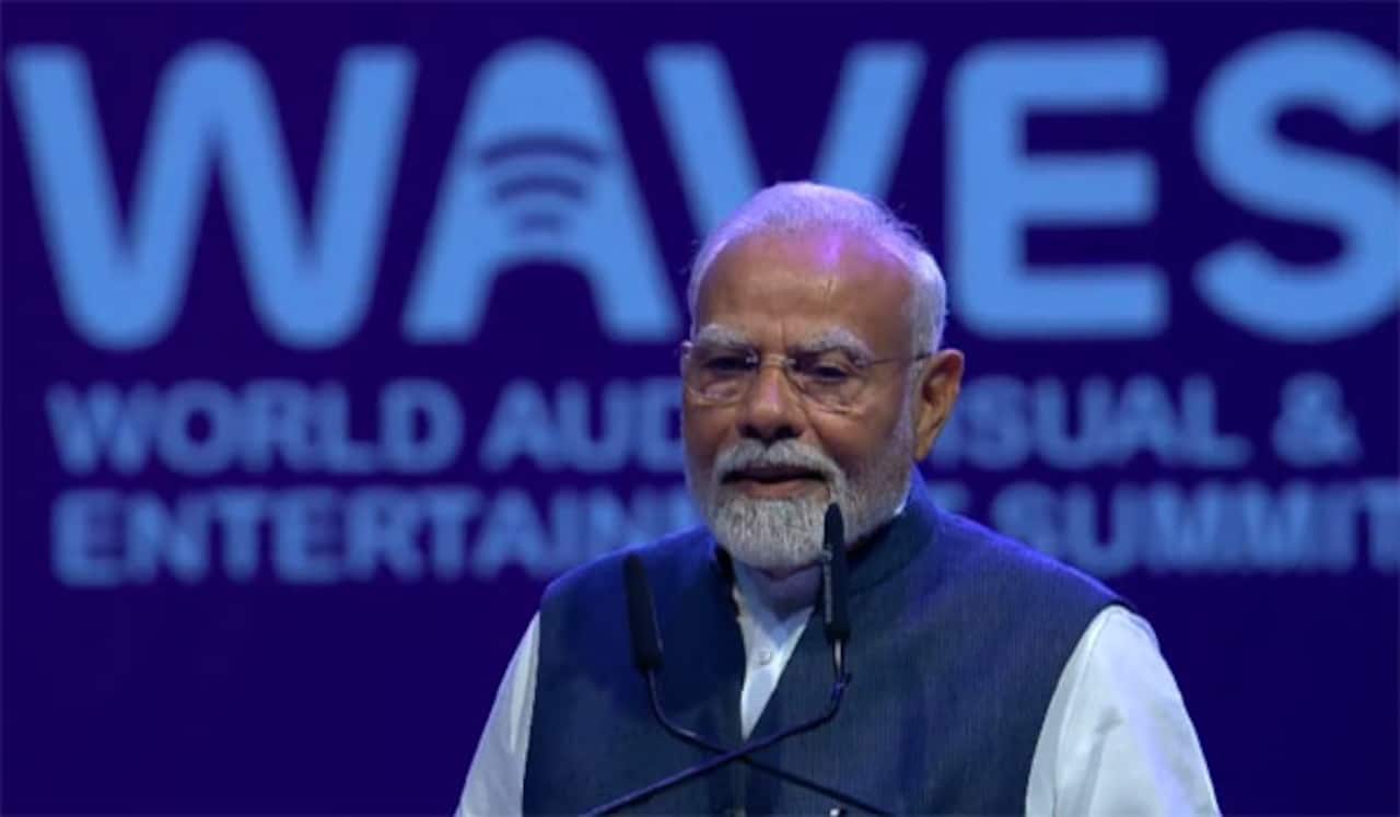 சினிமா தயாரிப்பில் உலகின் மையமாக மாறி வரும் இந்தியா: மோடி பெருமிதம்