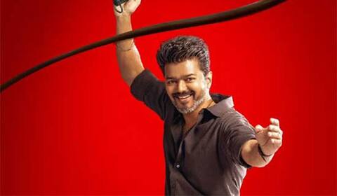 ‛ஜனநாயகன் படத்தில் போலீஸ் வேடத்தில் நடிக்கும் விஜய்! லீக் அவுட் ஆன புகைப்படம்!!