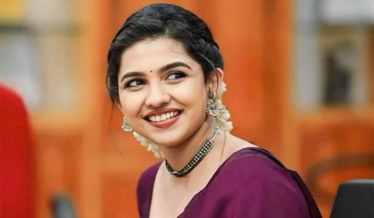 டாக்டர் ஆக ஆசைப்பட்ட ஹீரோயின்